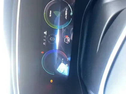 Photo 16 Renault Arkana  E-Tech hybride 145