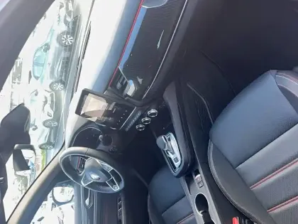 Photo 9 Renault Arkana  E-Tech hybride 145