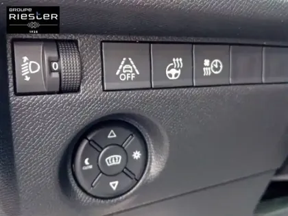 Photo 58 Citroën C4 e- 136 ch Automatique