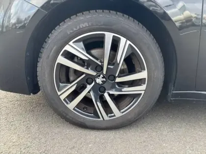 Photo 12 Peugeot 208  PureTech 100 S&S BVM6