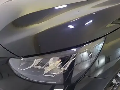 Photo 65 Peugeot 208  PureTech 100 S&S BVM6