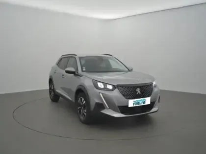 Photo 2 Peugeot 2008  PureTech 130 S&S EAT8