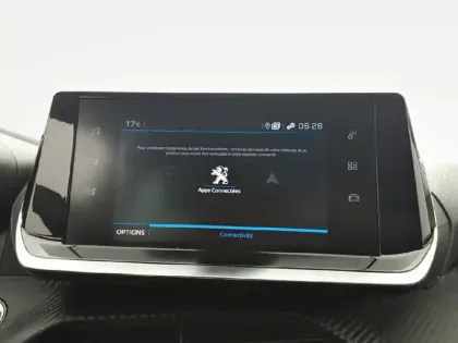 Photo 22 Peugeot 2008  PureTech 130 S&S EAT8