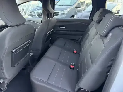 Photo 17 Dacia Jogger  ECO-G 100 7 places