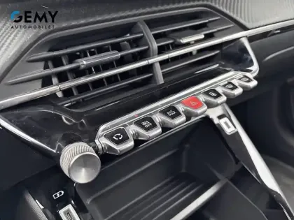 Photo 37 Peugeot 208  BLUEHDI 100 S&S BVM6