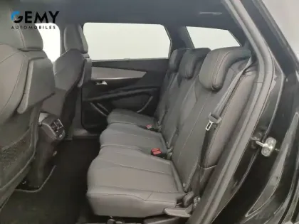 Photo 29 Peugeot 5008  PureTech 130ch S&S EAT8