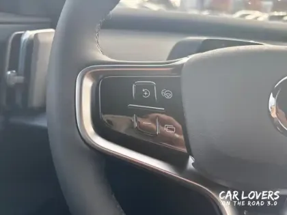 Photo 18 Volvo Ex30  Single Extended Range 272 ch 1EDT