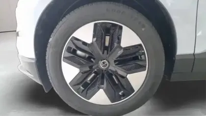 Photo 24 Volvo Ex30  Single 272 ch 1EDT