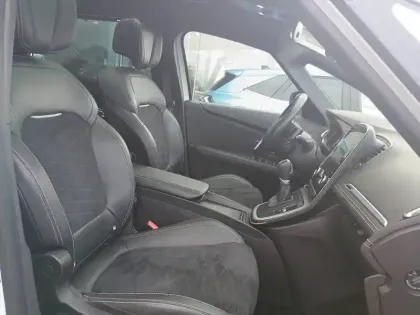 Photo 13 Renault Grand Scenic  TCe 160 EDC