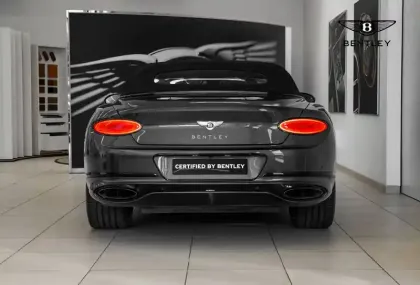 Photo 16 Bentley Continental  GTC  W12 6.0 635 ch BVA