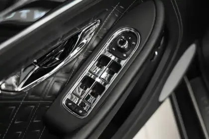 Photo 24 Bentley Continental  GTC  W12 6.0 635 ch BVA