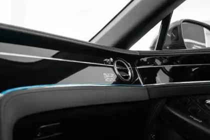 Photo 36 Bentley Continental  GTC  W12 6.0 635 ch BVA