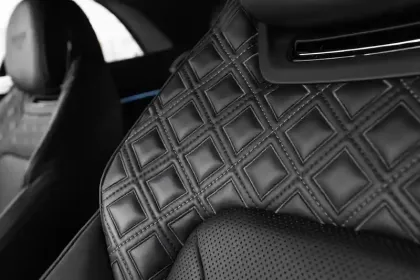 Photo 13 Bentley Continental  GTC  W12 6.0 635 ch BVA