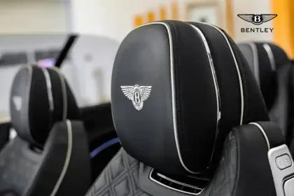 Photo 22 Bentley Continental  GTC  W12 6.0 635 ch BVA