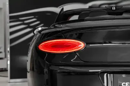 Photo 30 Bentley Continental  GTC  W12 6.0 635 ch BVA