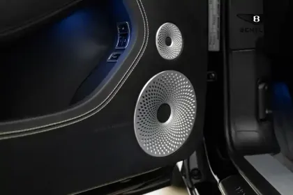 Photo 17 Bentley Continental  GTC  W12 6.0 635 ch BVA