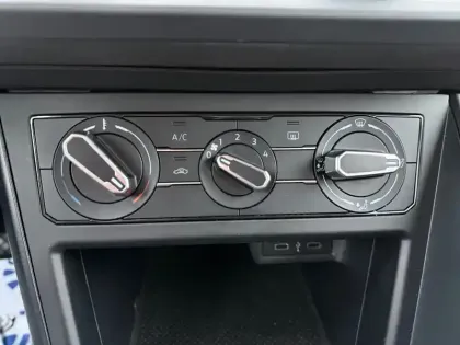 Photo 22 Volkswagen Polo  1.0 80 S&S BVM5