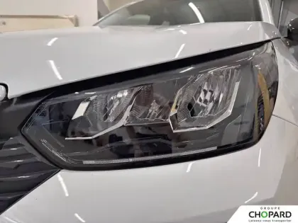 Photo 70 Peugeot 2008  100 S&S BVM6