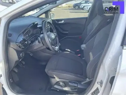 Photo 24 Ford Fiesta Gén. V Ph2 Titanium Business 5