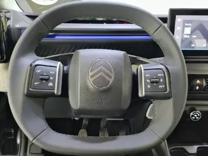 Photo 8 Citroën C3  Turbo 100 ch BVM6