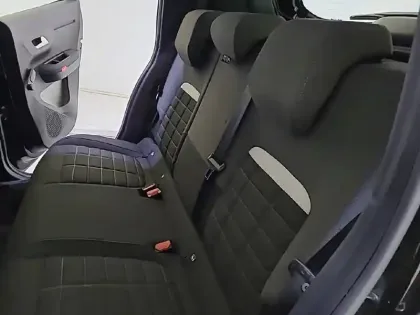 Photo 11 Citroën C3  Turbo 100 ch BVM6