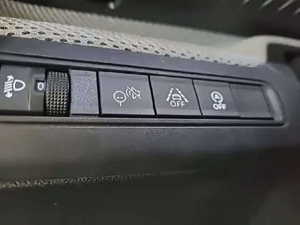 Photo 26 Citroën C3  Turbo 100 ch BVM6