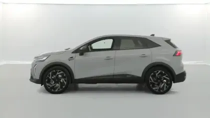 Photo 64 Renault Symbioz  E-Tech full hybrid 145