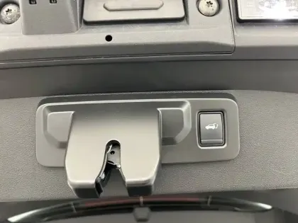 Photo 29 Renault Symbioz  E-Tech full hybrid 145