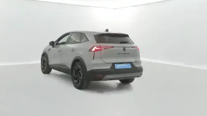 Photo 38 Renault Symbioz  E-Tech full hybrid 145