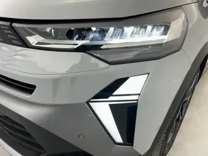 Photo 59 Renault Symbioz  E-Tech full hybrid 145