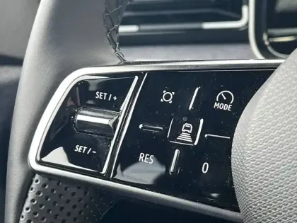 Photo 13 Renault 5 Renault  E-Tech Electrique 10 ch autonomie confort