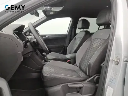 Photo 20 Volkswagen Tiguan  2.0 TDI 150ch DSG7