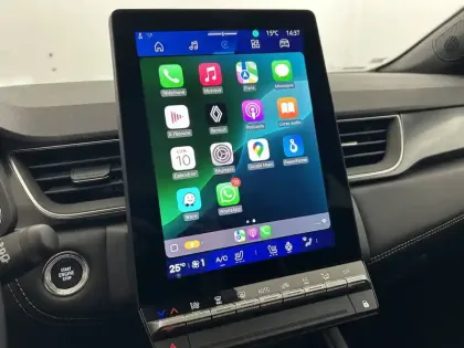 Photo 35 Renault Symbioz  E-Tech full hybrid 145