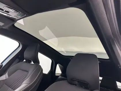 Photo 29 Renault Symbioz  E-Tech full hybrid 145