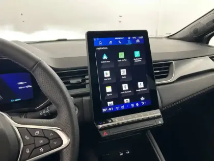 Photo 20 Renault Symbioz  E-Tech full hybrid 145