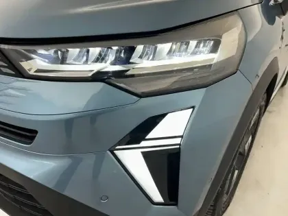 Photo 31 Renault Symbioz  E-Tech full hybrid 145