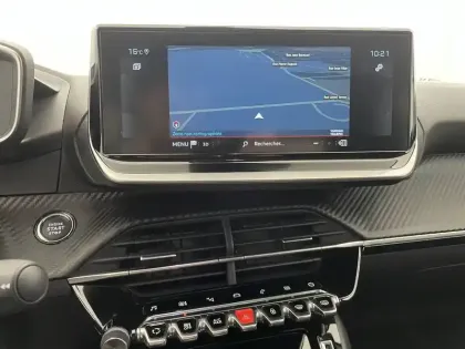 Photo 19 Peugeot 2008  PureTech 130 S&S EAT8