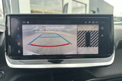 Photo 50 Peugeot 208  PureTech 100 S&S BVM6