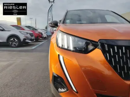 Photo 15 Peugeot 2008  PureTech 130 S&S EAT8