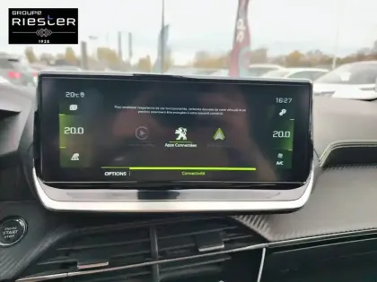 Photo 26 Peugeot 2008  PureTech 130 S&S EAT8