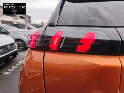 Photo 47 Peugeot 2008  PureTech 130 S&S EAT8