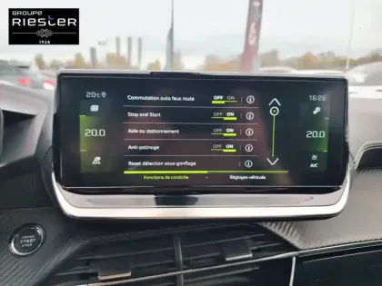 Photo 55 Peugeot 2008  PureTech 130 S&S EAT8