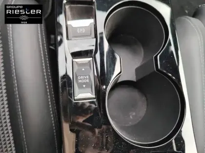 Photo 30 Peugeot 2008  PureTech 130 S&S EAT8