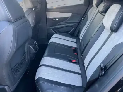 Photo 9 Peugeot 3008  Hybrid4 300 e-EAT8