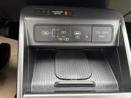 Photo 27 Hyundai Kona  Hybrid 129