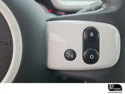 Photo 13 Renault Twingo  III SCe 65