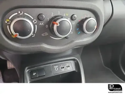 Photo 12 Renault Twingo  III SCe 65