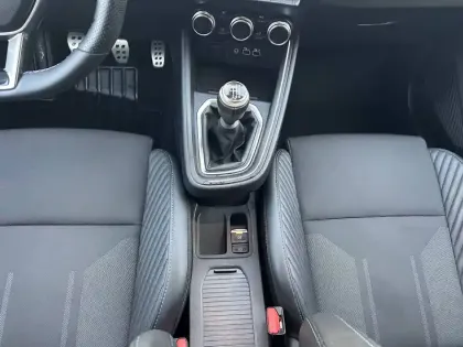 Photo 9 Renault Clio  TCe 90 ch GSR2