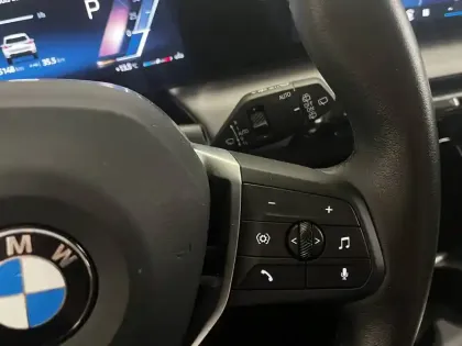 Photo 37 BMW X1  sDrive 18i 136ch DKG7