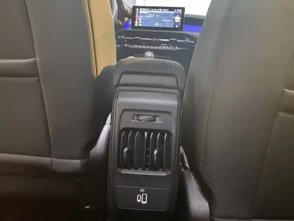 Photo 110 Alfa Romeo Tonale  1.3 Hybride Rechargeable PHEV 280ch AT6 e-Q4